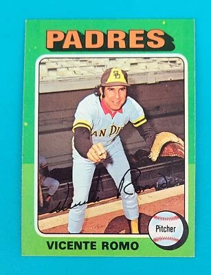1975 Topps #274 Vicente Romo San Diego Padres BASEBALL Card C9 - Image 1 of 2