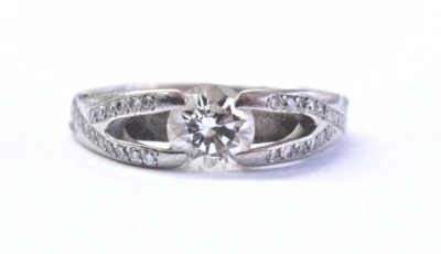 Anillo de paladio corte redondo diamante vástago dividido 1,03 quilates POLVO DE ESTRELLAS F-VS2 Foto 1 de 4