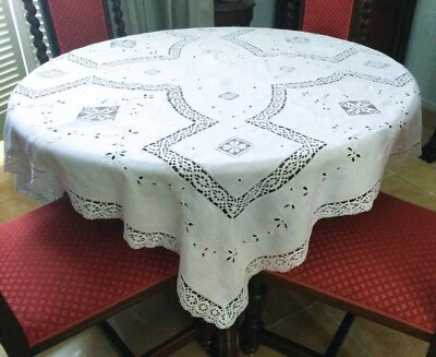 Linge de table ancien Grande Nappe carrée en lin brodée 140x140 cm époque 1900 - Photo 1/4