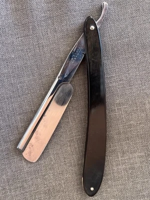 JB S. Etienne Rasoio a mano libera JB Razor Coupe choux Non Solingen - Immagine 1 di 4