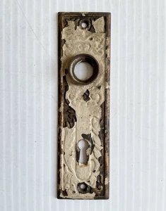Antico piatto posteriore in metallo ornato porta floreale ferramenta - Foto 1 di 5