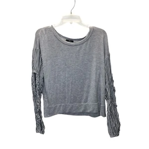 My Michelle Pullover Top Women Size XL Gray Long Striped Slit Sleeves - Picture 1 of 7