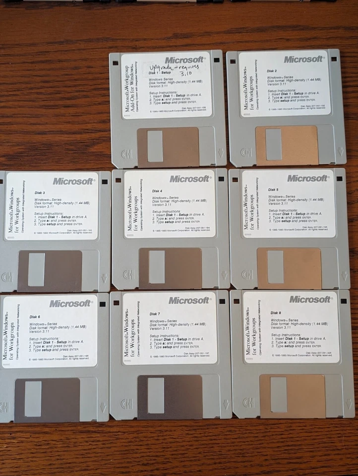 Microsoft Windows For Workgroups OS version 3.11, 3.5" disks Lot Vintage - Image 1 of 1