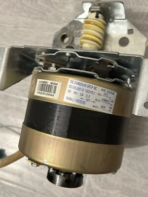 Garage Door Motor 3/4HP Chamberlain Liftmaster - Image 1 of 4