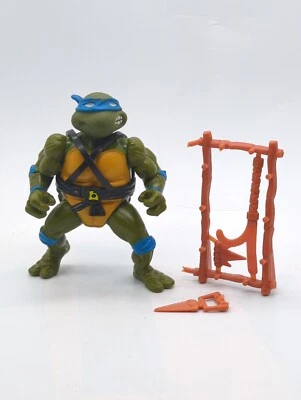 TMNT Teenage Mutant Ninja Turtles 1988 Leonardo cabeça dura com acessórios - Imagem 1 de 4