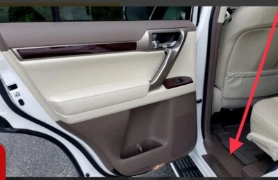 2010-2019 LEXUS GX460 ЗАДНИЙ ЛЕВЫЙ ПОРОГ ДВЕРИ ПОТЕРТОСТИ ПАНЕЛЬ OEM (КОРИЧНЕВЫЙ) - Изображение 1 из 4