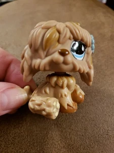 Sheepdog Dog #678 - Littlest Pet Shop - Hasbro LPS Brown Blue Flower  - Bild 1 von 3