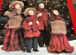Christmas Home For The Holidays Fabric Mache Family Carolers Set of Four Vintage - Picture 1 of 12