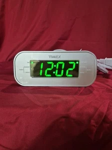 Timex Large Display AM/FM Alarm Clock Radio, Green LED Display, T231Y White - Picture 1 of 2