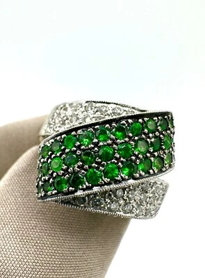 8g Multi Tone 18K Gold Ribbon Diamond & Tsavorites Green Garnets Ring Sz 8 - Image 1 of 4