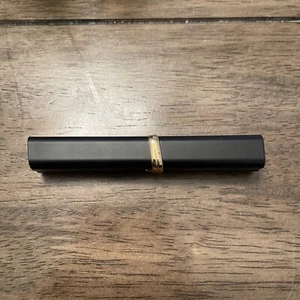 L'Oreal Paris Colour Riche Voluminous Matte Lipstick - 193 Le Rouge Determina... - Picture 1 of 2