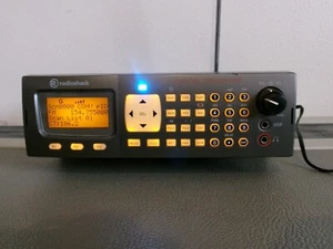 Radio Shack PRO-652 1800 CH. Analog/Digital Police/Fire/EMS Scanner-With BOX - Zdjęcie 1 z 7