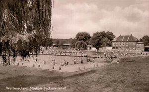 Foto-AK WATTENSCHEID /BOCHUM Stadion Beckmannshof, Schwimmbad 50/60er - Picture 1 of 1