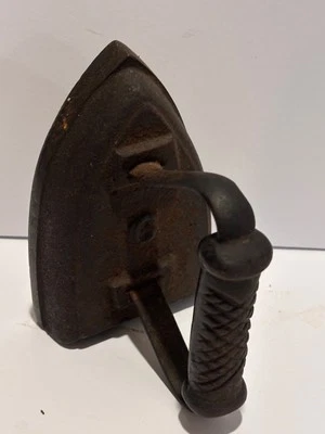 Antique Cast Iron Sad Iron #6 6” Tall 6lbs - Изображение 1 из 4
