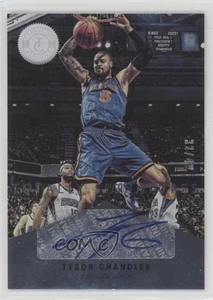 Firmas totalmente certificadas 2012-13 totalmente plateadas/49 Tyson Chandler #56 automático - Imagen 1 de 3