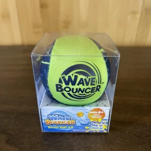 Wave Bouncer 6.0 Water Pool Bouncing Ball - Green - Blue Brand New In Package. - Picture 1 of 6