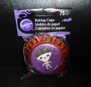 NIP OF 75 WILTON HALLOWEEN PAPER BAKING CUPS SKELETON - Picture 1 of 1