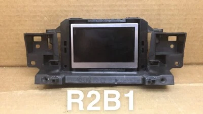 Экран информационного радиоприемника приборной панели 15 16 17 Ford Focus F1FT-18B955-CD - Изображение 1 из 4