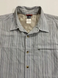 Mens The North Face Short Sleeve Vented Shirt Size L Button Down Zip Pocket Blue - Picture 1 of 5