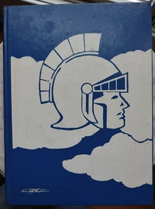 Annuario scuola superiore Sodus NY 1983 - SODUSKAN - Foto 1 di 2