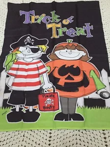 Trick or Treat Pirata Booty Dúo Casa Bandera 28"" x 39"" Jardín de césped de Tara Reed - Imagen 1 de 4