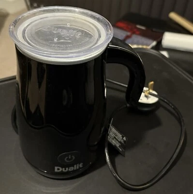 Espumador de leche eléctrico portátil Dualit negro DMF1 Foto 1 de 4