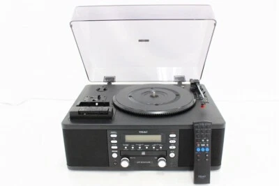 TEAC LP-R550USB CD Recorder with Cassette Turntable　USED - Image 1 of 4