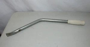 VINTAGE FLEX-GRIB WHITE & CHROME PULL HANDLE FOR CART - Picture 1 of 3
