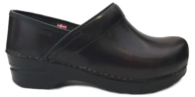 Sanita 'Professional Cabrio' WIDE Clogs in Dark Brown (457611)