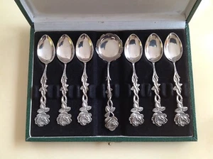 ANTIQUE 74 GR. STERLING SILVER SET OF 7 SPOONS FLORAL MOTIVE IN BOX! - Picture 1 of 6