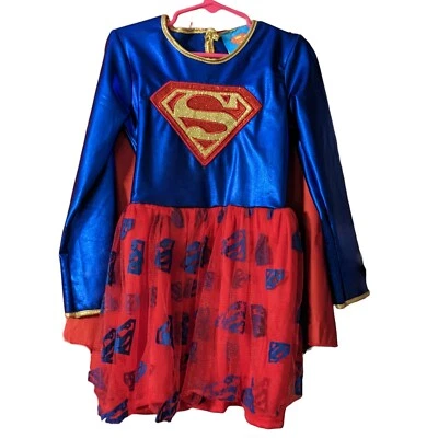 Disfraz de Supergirl Halloween para niño capa adjunta talla pequeña 12" Pit to Pit Foto 1 de 4
