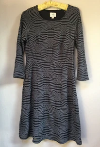 Eci New York Scoop Neck Textured Knit Ruffle A-Line Dress 4 Gray 3/4 Sleeve - Picture 1 of 9