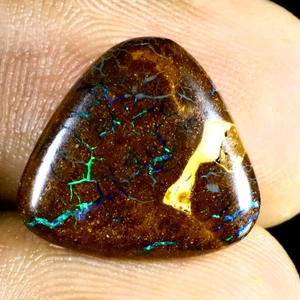 7.47 ct Phenomenal Fancy (14.99 x 13.66mm) Australian Koroit Boulder Opal - Picture 1 of 3