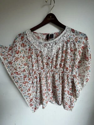 full tilt Blouse Large Chiffon Floral Empire Babydoll Waist Kimono Top - Image 1 of 4