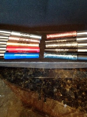  HARD CANDY  Liquid Eyeliner WALK THE LINE Quick Drying - YOU CHOOSE  - Image 1 of 4