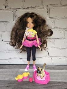 Muñeca MGA Moxie Girlz Lexa con Ropa + Serie Mascota Gato Mochi 2009 Cuenco para Mascotas + Cama - Imagen 1 de 6