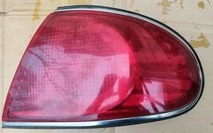 2000 to 2005 Buick Lesabre Right Passenger RH Side Tail Light Oem  - Picture 1 of 4