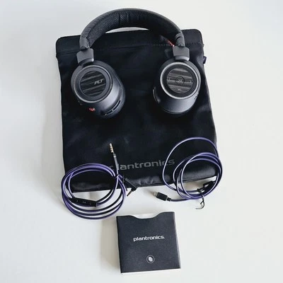 Plantronics Voyager 8200 B8200 UC Wireless Headphones USB-A Black Tested Working - Image 1 of 4