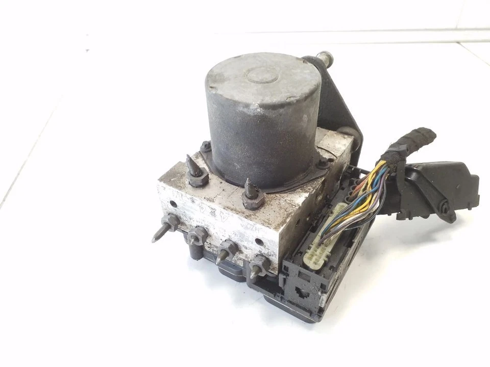 Mercedes-Benz Vito Viano W639 2009 110kW ABS Steuergerät A0014462089 BOS86866 - Изображение 1 из 3