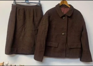 Vintage Skirt & Jacket Wool Suit By Vogue Courturier - Picture 1 of 9