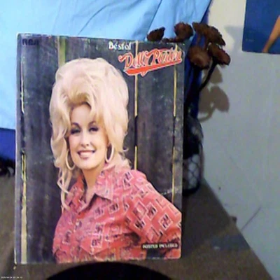 Best of Dolly Parton, LP, released 1975, in G+ condition, gatefold cover, withou - Image 1 of 3