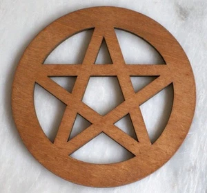 Wooden Pentagram Altar Tile - Wiccan & Pagan - Witchy - Picture 1 of 2