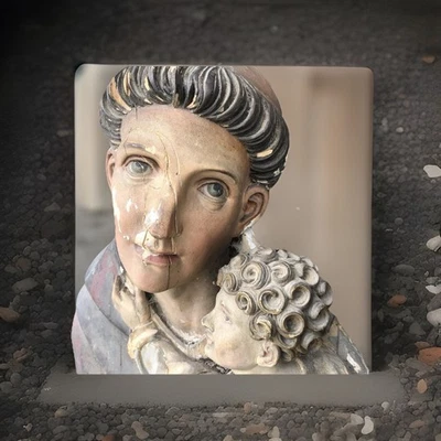 Antik Holz Relief Skulptur Heiliger Antonius von Padua Jesus Kind 300 Jahre alt  - Bild 1 von 4