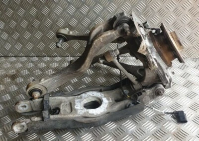 MERCEDES-BENZ E63 W213 AMG 4.0 PETROL REAR RIGHT Suspension Leg Hub  - Image 1 of 3