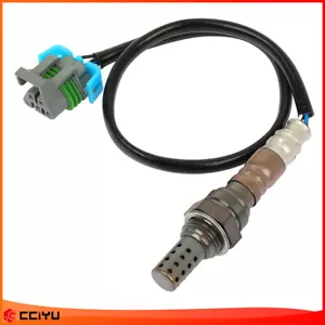 Upstream for 2001-2002 Chevrolet Silverado 1500 HD 6.0L o2 02 Oxygen Sensor - Picture 1 of 9