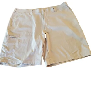 PGA Tour Men's Bermuda Golf Shorts 42 Tan Lightweight 5 Pocket Polyester - Picture 1 of 9