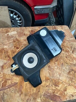 BMW E39 5 Series Saloon Rear Right Parcel Shelf Speaker (78) + - Image 1 of 4