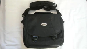 Lightly Used Targus Bag 12" x 10" x 4" For iPads Laptops Etc - Picture 1 of 3