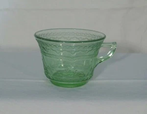 Bundesglas Patrizier grüne Teetasse Speiche 2-3/4 Zoll Höhe USA - Bild 1 von 4