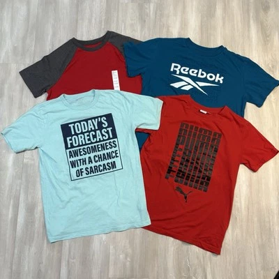 Lote de 4 camisetas para niños XL Reebok, Puma, Children’s Place, Sonoma  Foto 1 de 4
